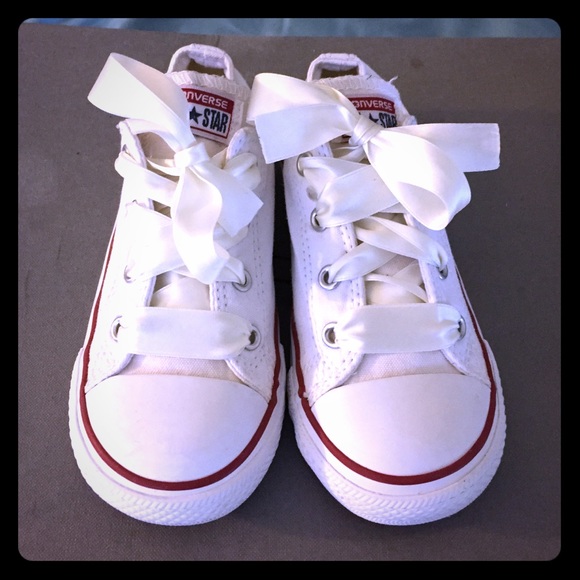 laces for converse trainers